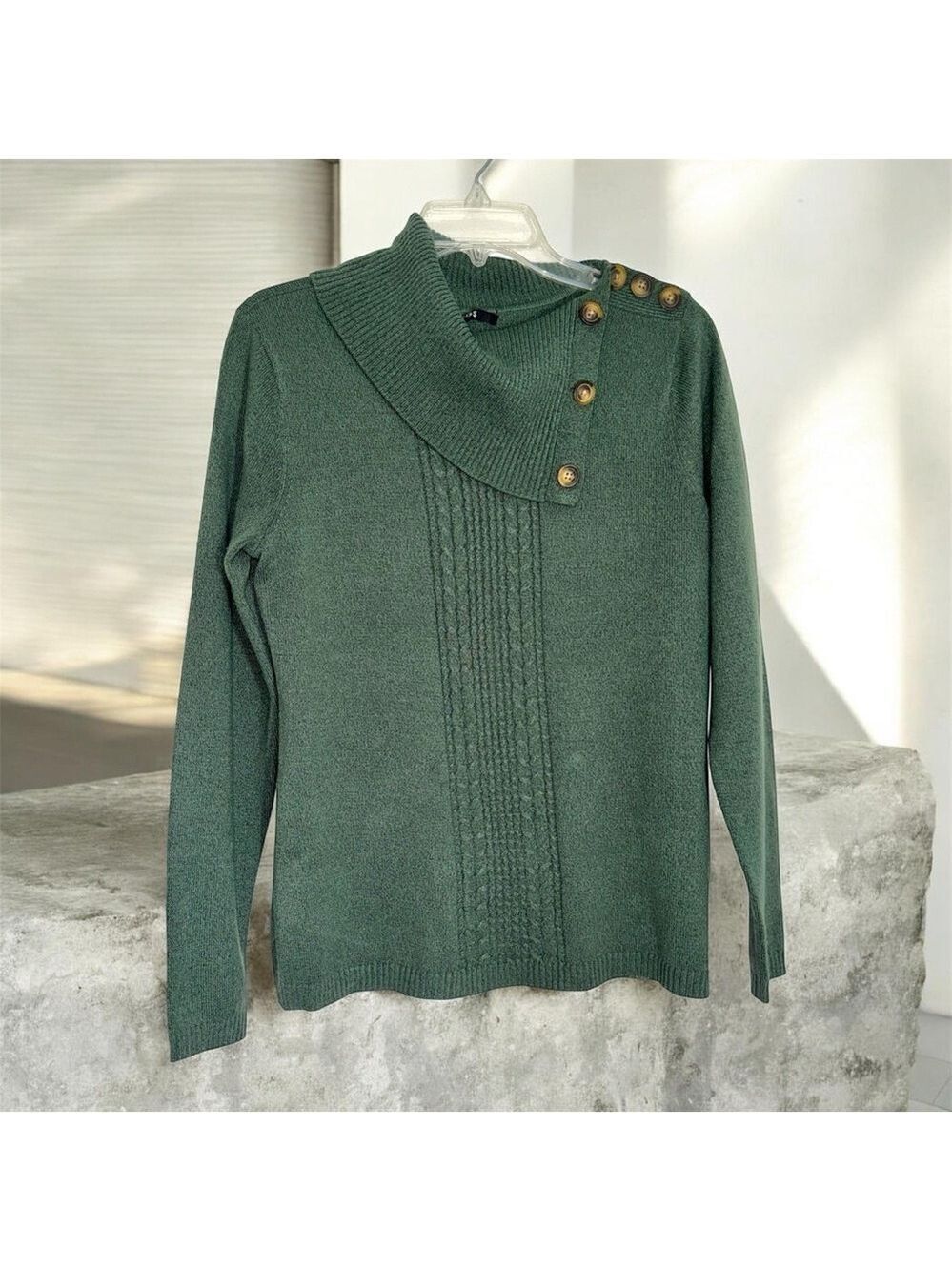 Briggs New York Olive Green Button-Shoulder Cable Sweater size S Like New